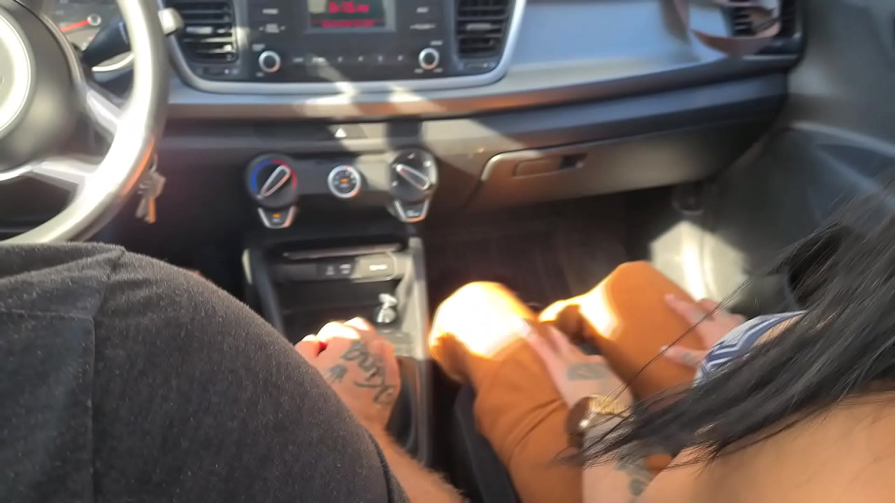 COCK SUCKING IN THE CAR WITH BARBARA MONT